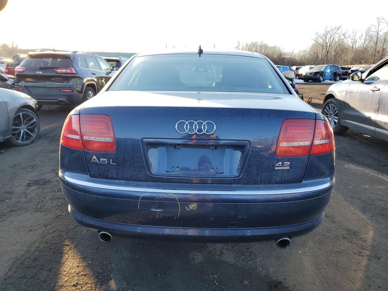 2010 Audi A8 - Image 6