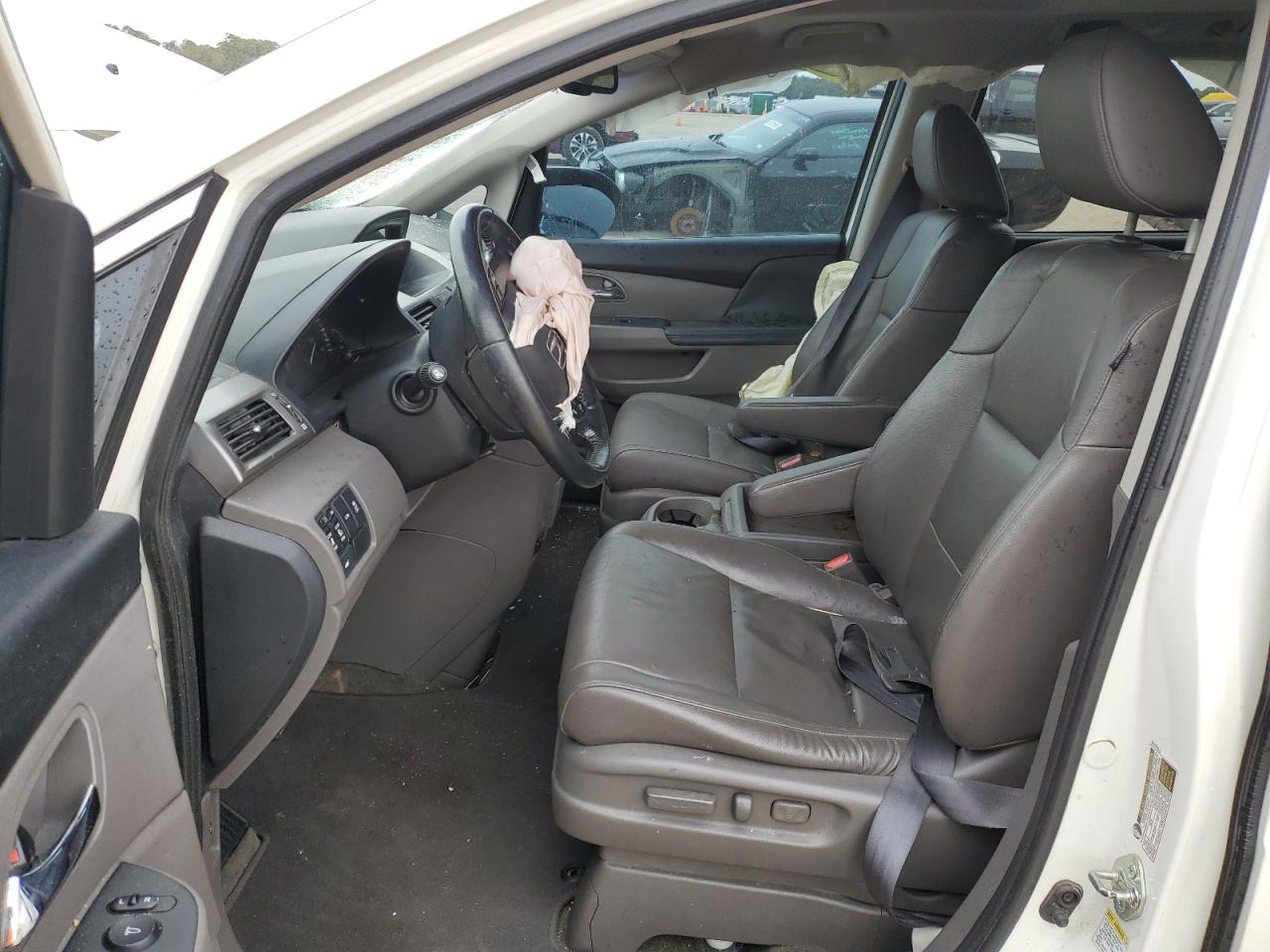 2016 Honda Odyssey - Image 7