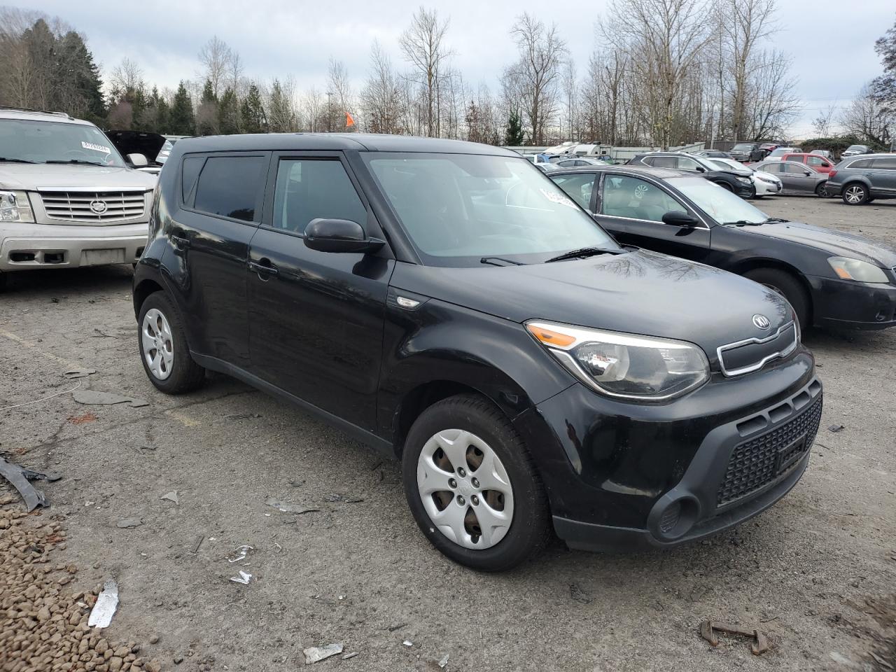 VIN KNDJN2A24E7001894 2014 KIA SOUL no.4