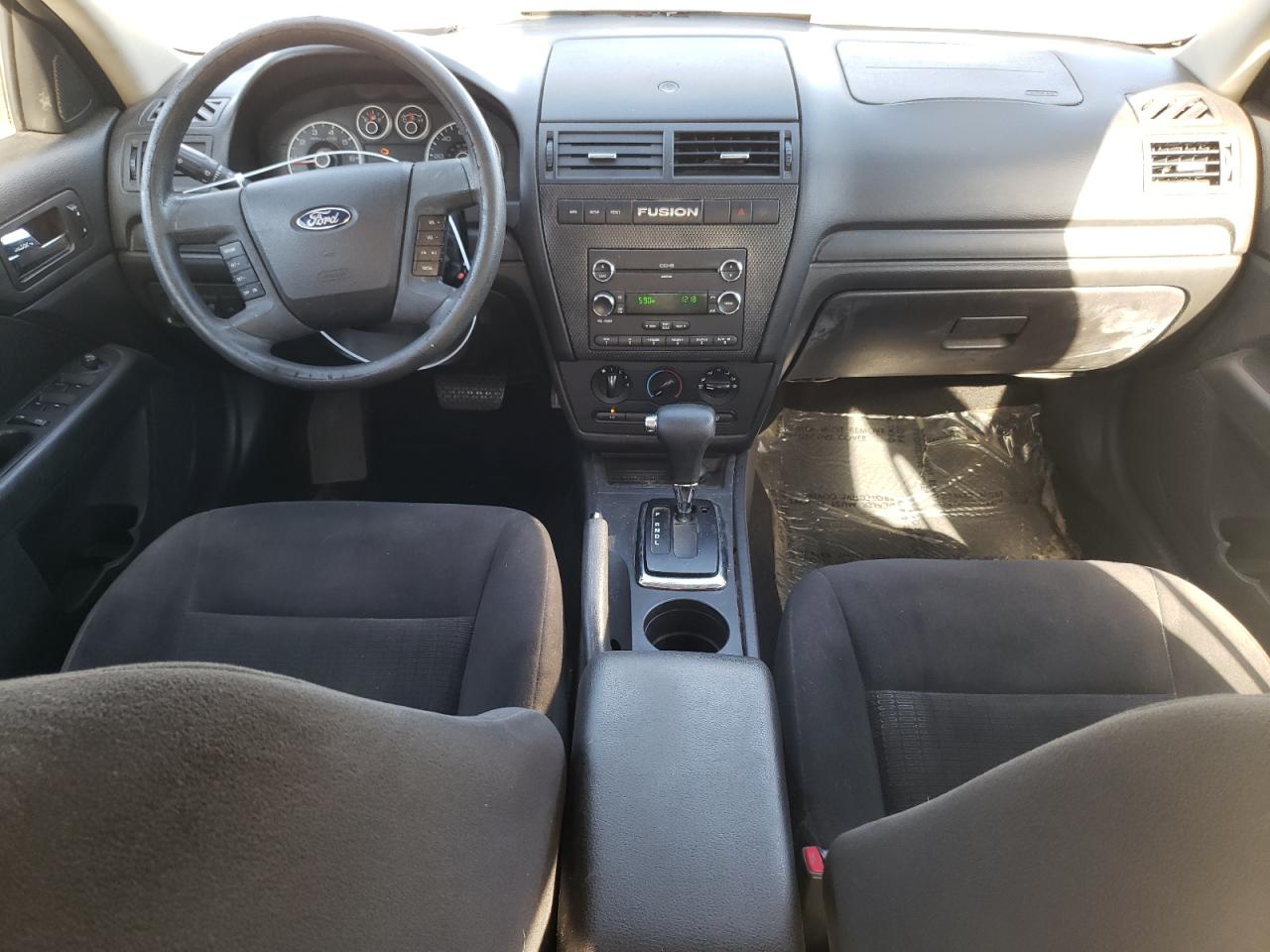 2009 Ford Fusion - Image 8
