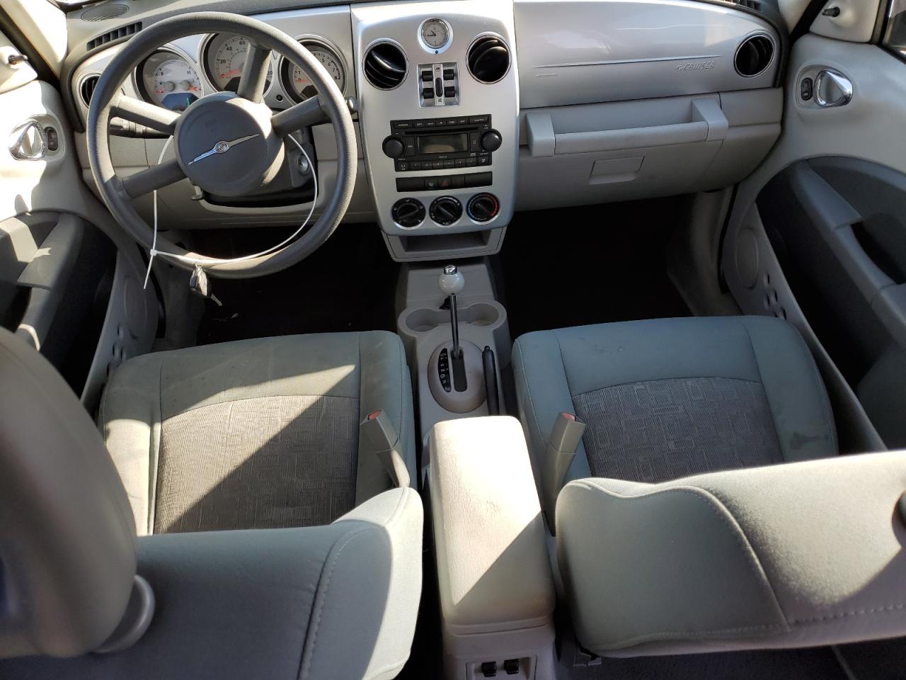 2008 Chrysler PT Cruiser - Image 8