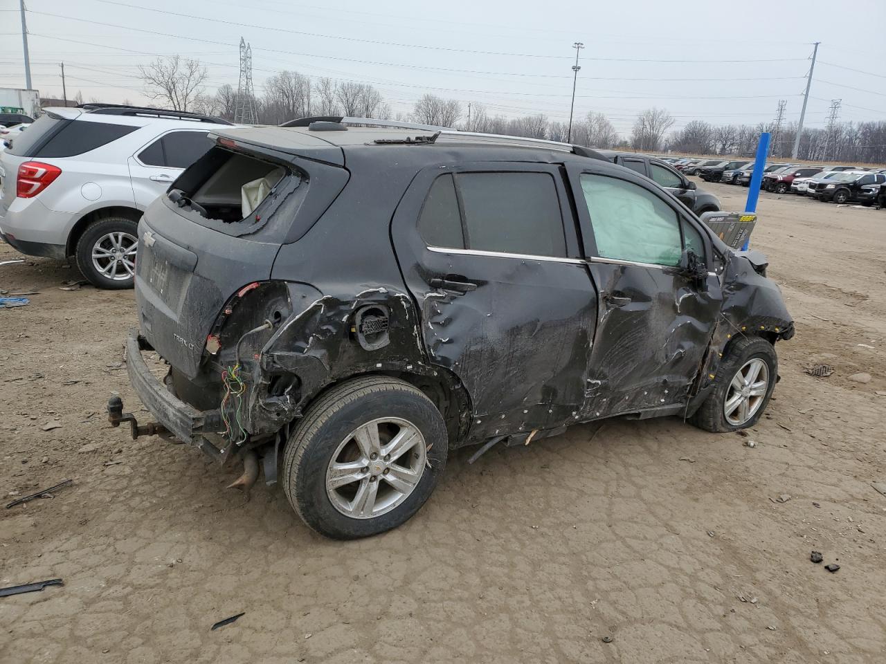 2016 Chevrolet Trax - Image 3