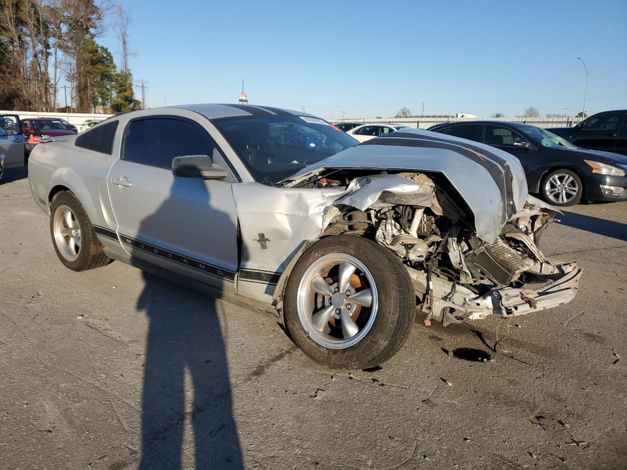 2007 Ford Mustang - Image 4
