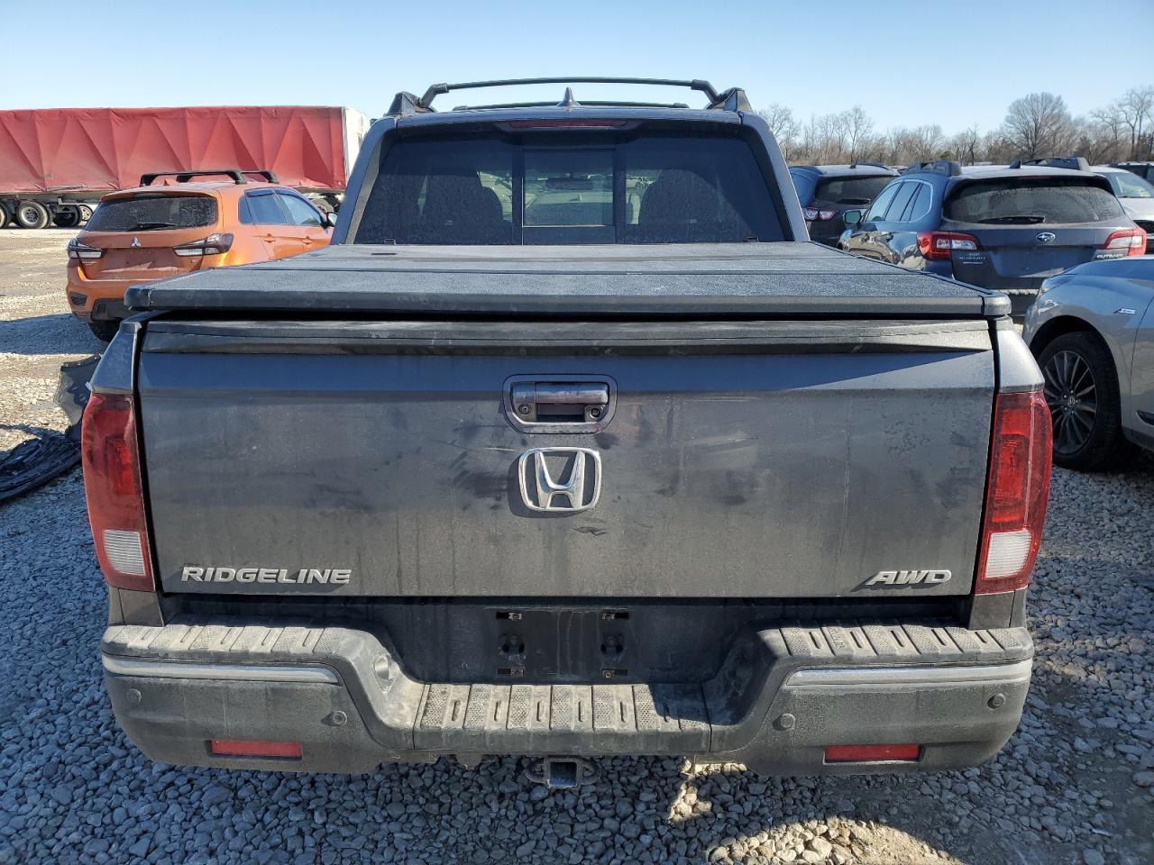 2019 Honda Ridgeline - Image 6