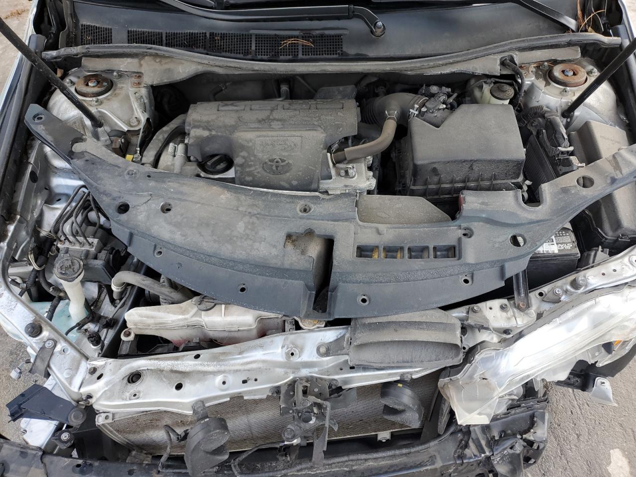 2015 Toyota Camry - Image 11