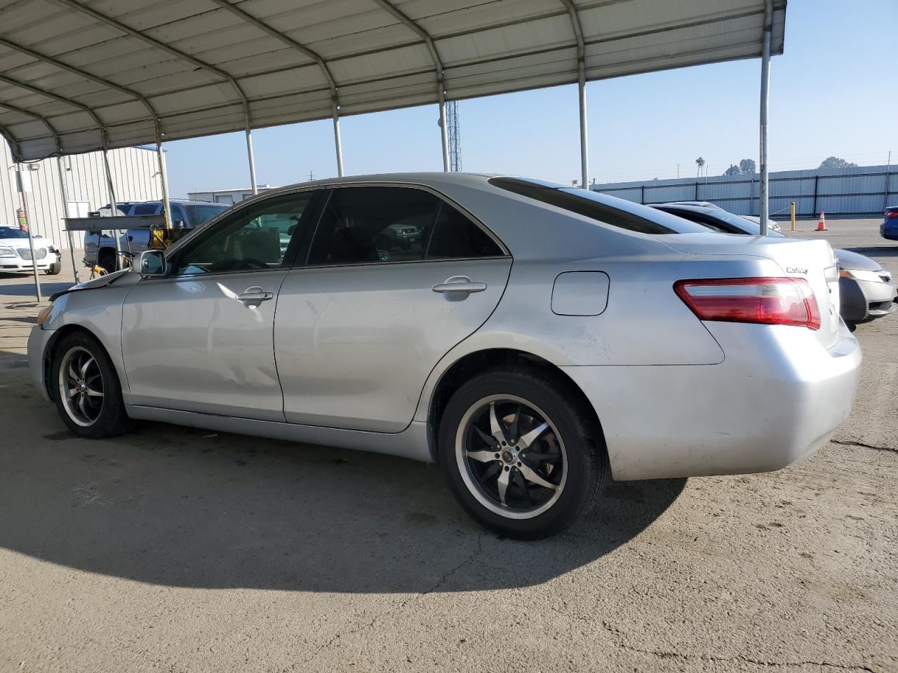 2007 Toyota Camry - Image 2