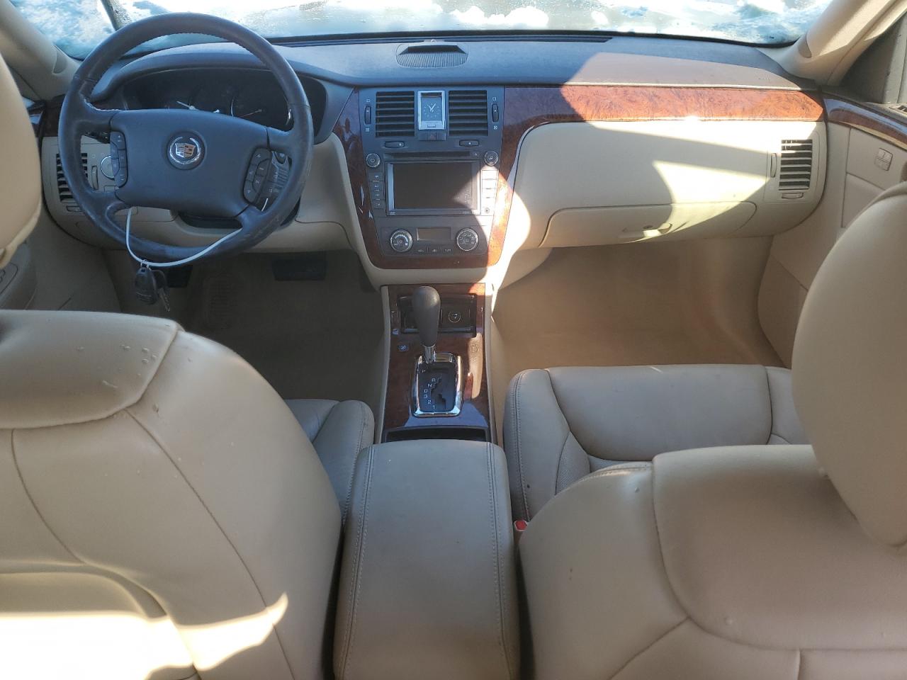 2007 Cadillac DTS - Image 8