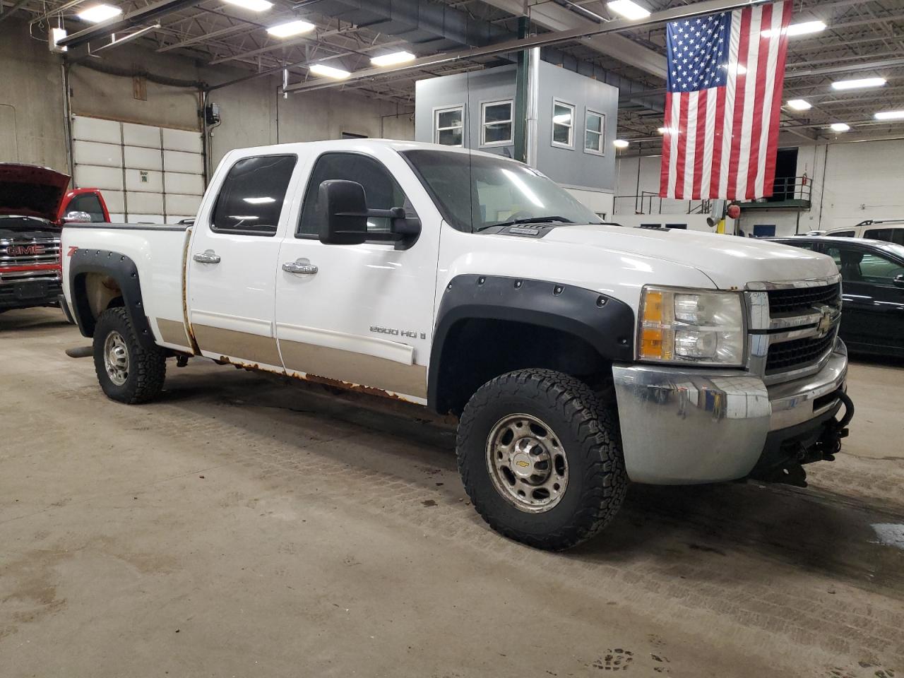 2009 Chevrolet Silverado - Image 4