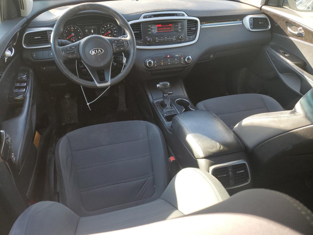 2016 Kia Sorento - Image 8