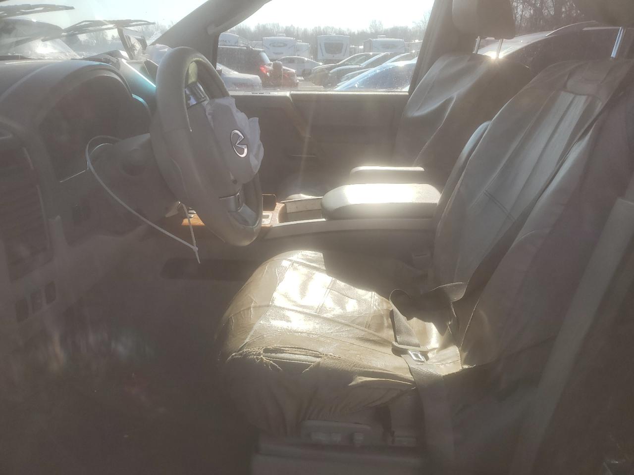 2006 Infiniti QX56 - Image 7