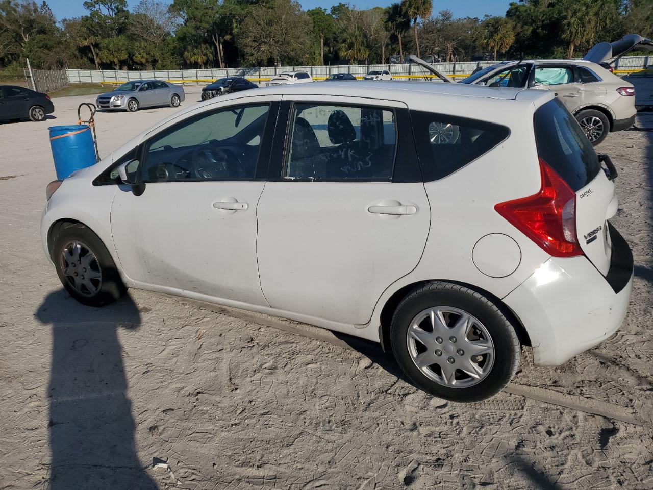 2015 Nissan Versa - Image 2