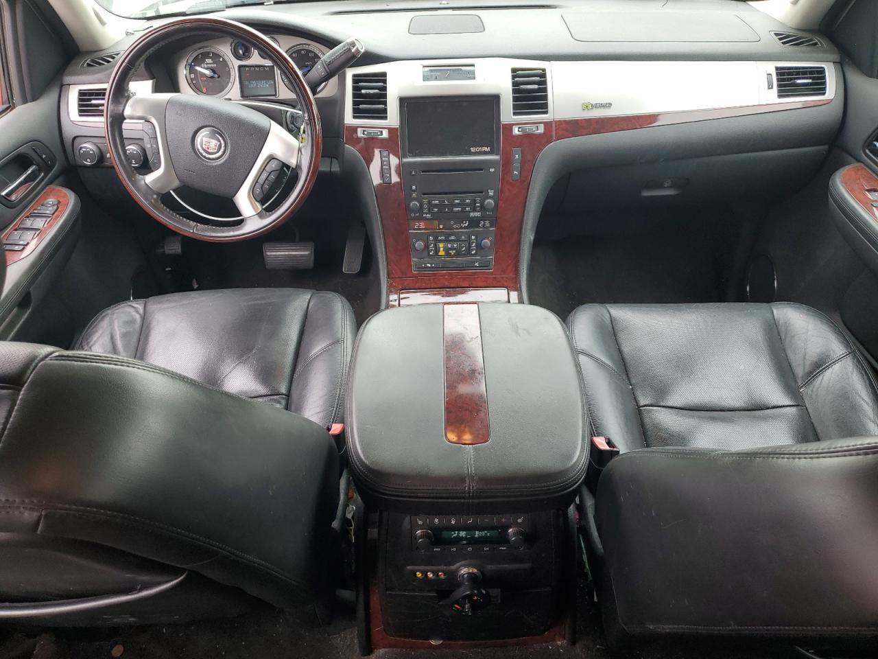 2009 Cadillac Escalade - Image 8