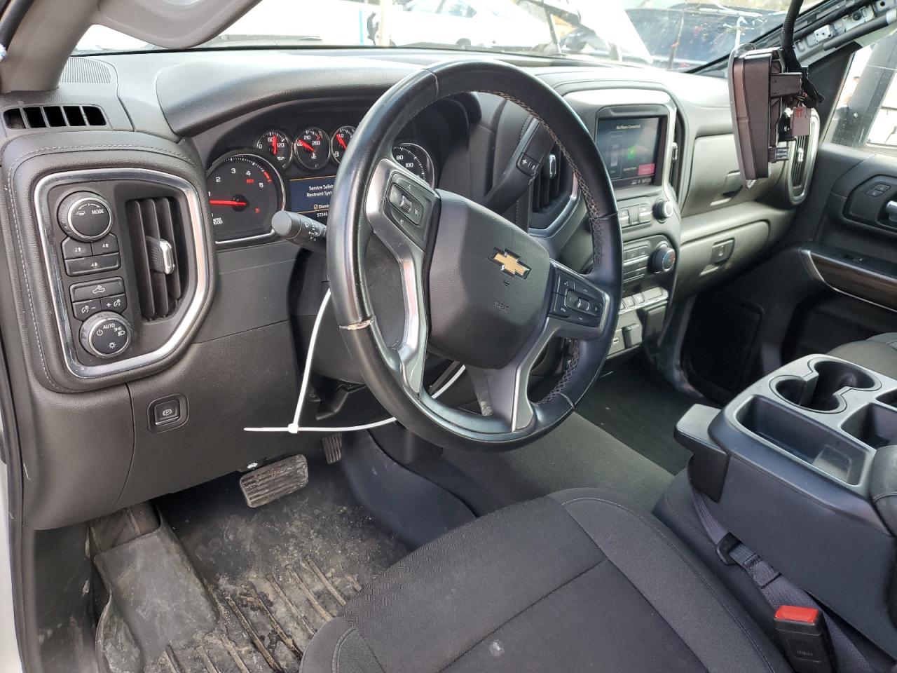 2023 Chevrolet Silverado - Image 8