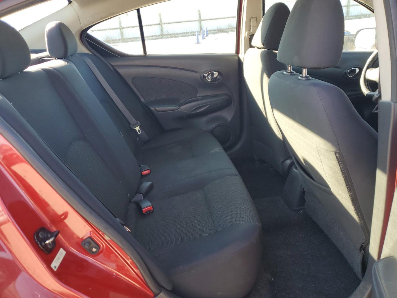 2013 Nissan Versa - Image 10