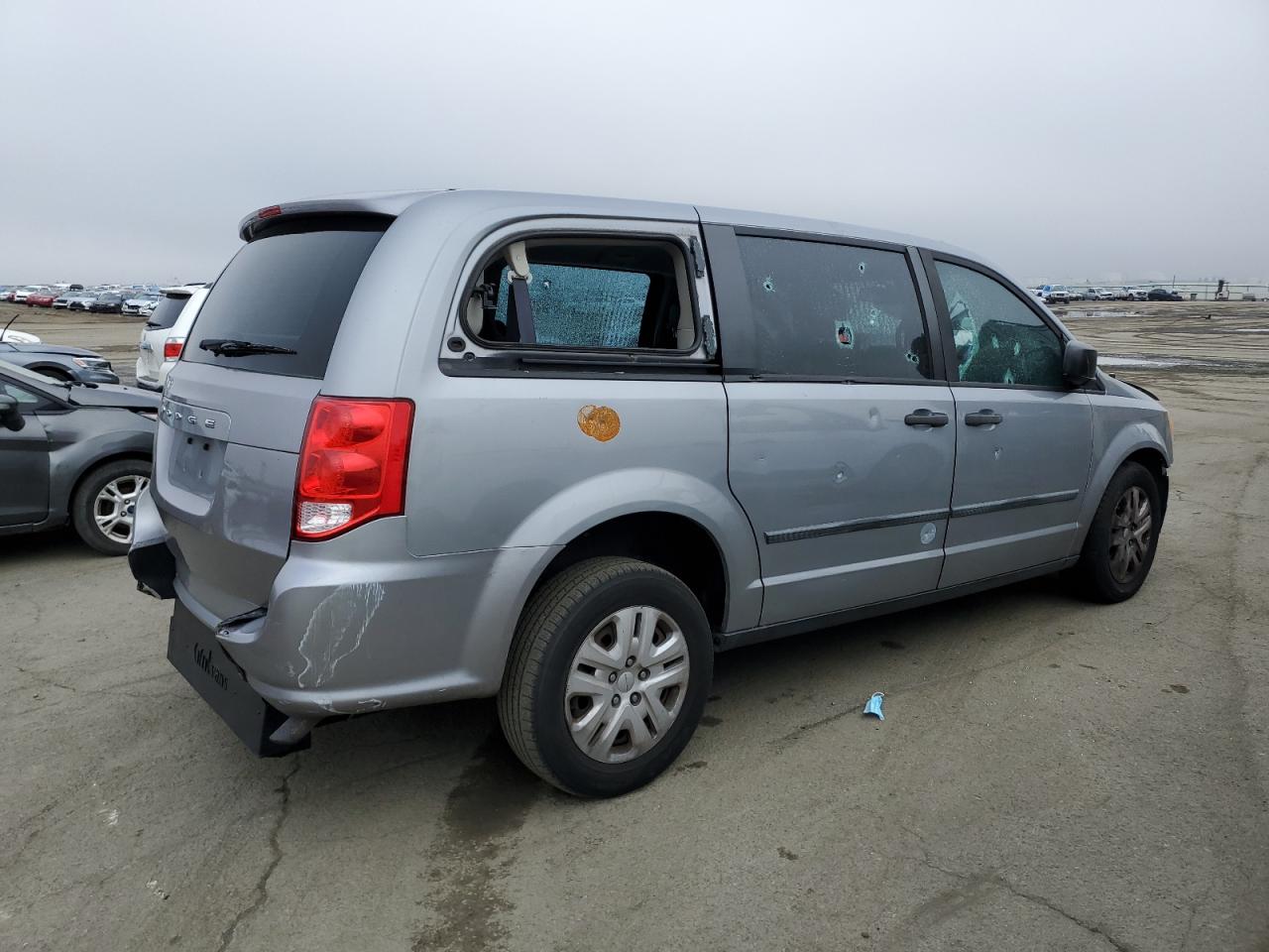 VIN 2C4RDGBG8FR512439 2015 DODGE CARAVAN no.3