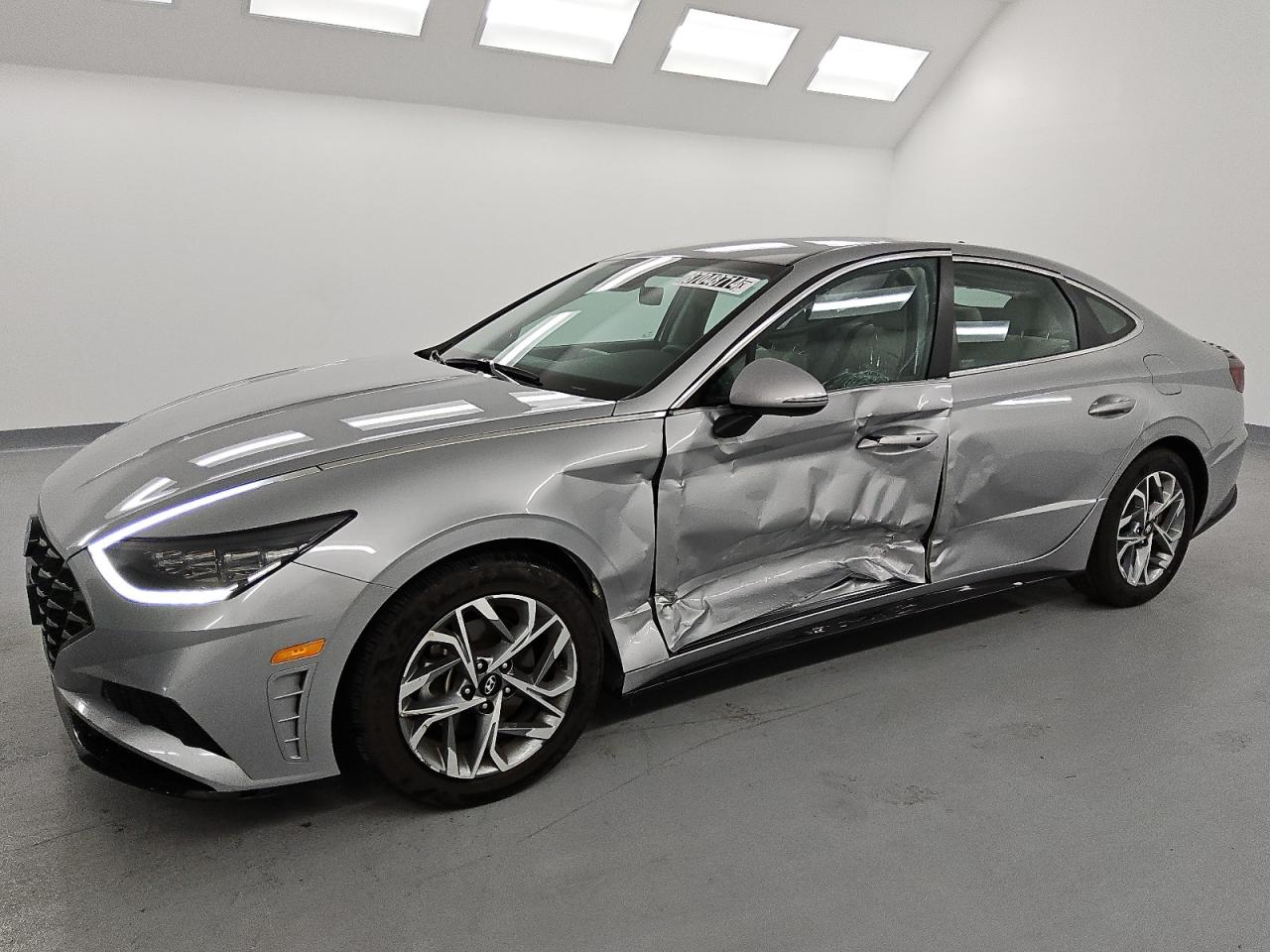 2023 Hyundai Sonata - Image 1