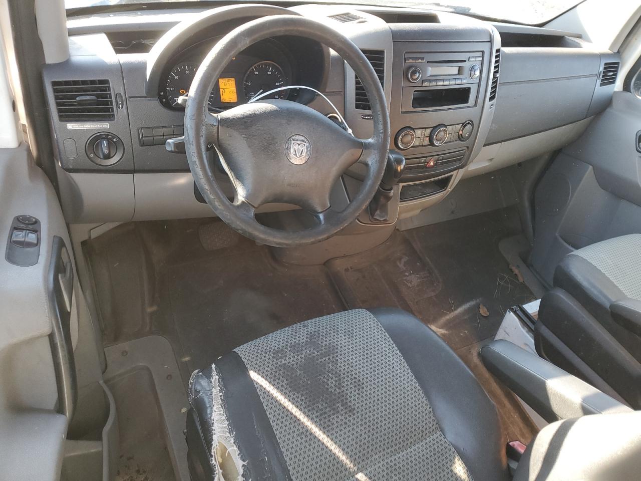 2008 Dodge Sprinter - Image 8