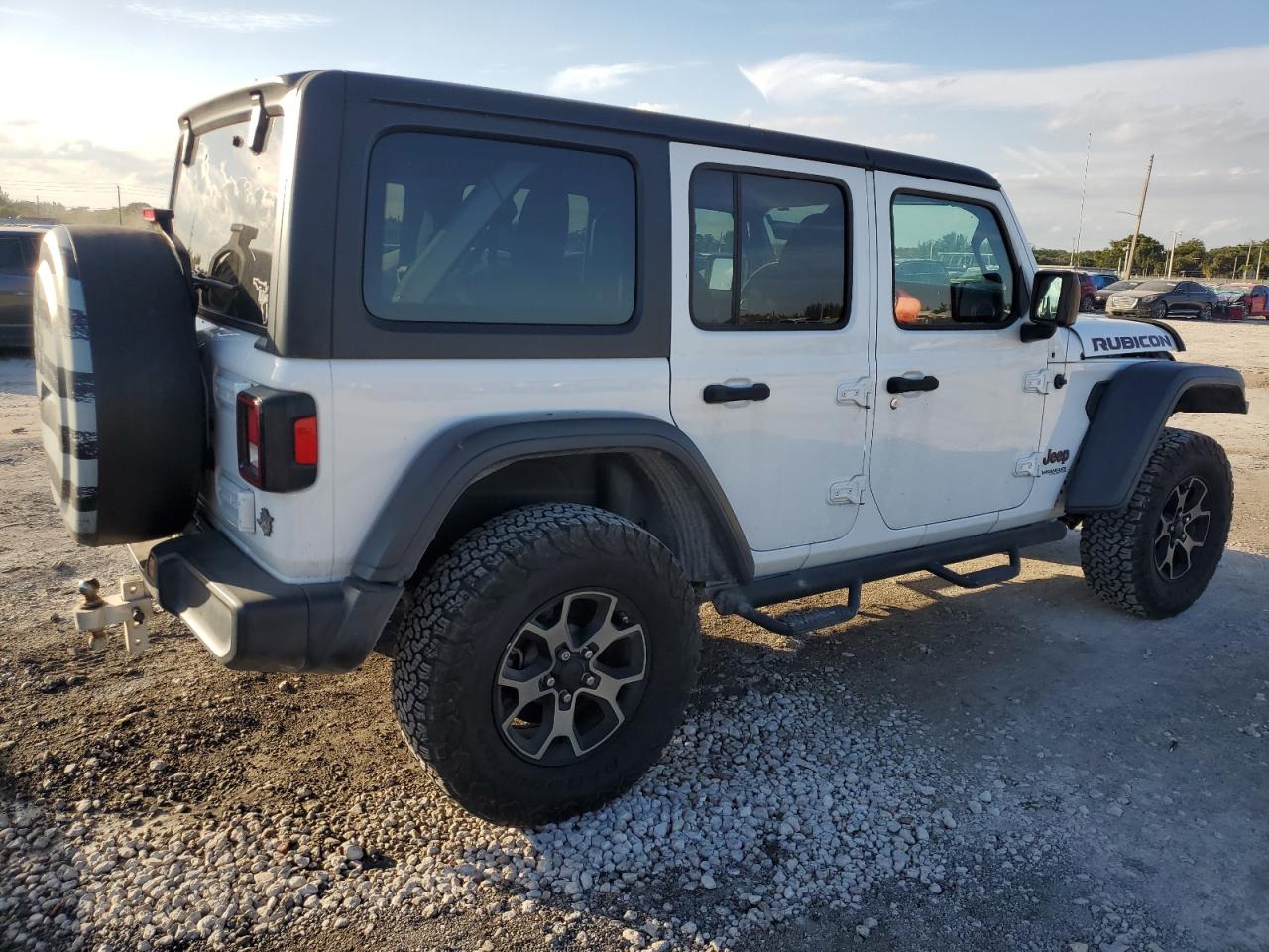 2018 Jeep Wrangler - Image 3