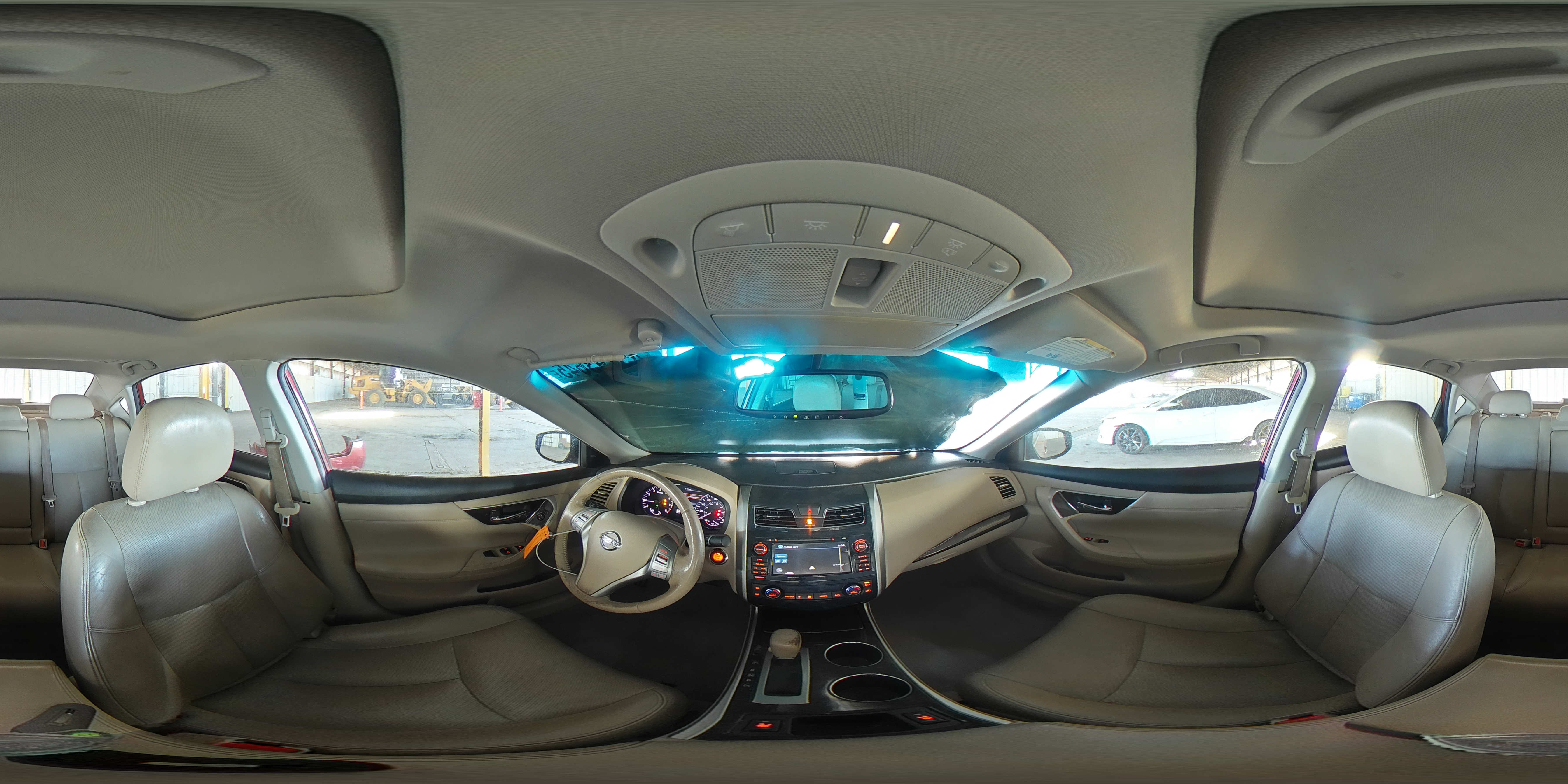 2014 Nissan Altima - Image 13