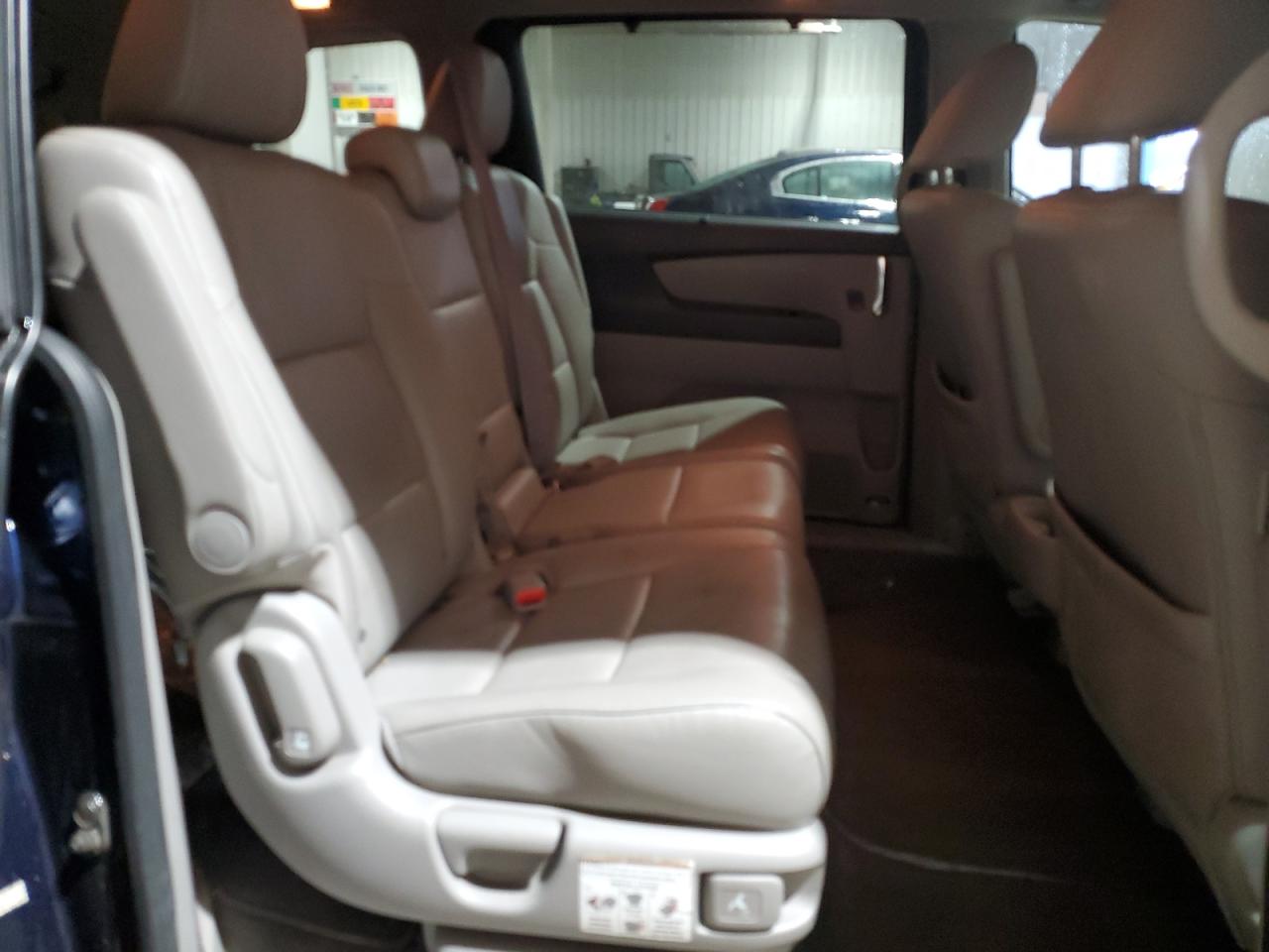 2014 Honda Odyssey - Image 11