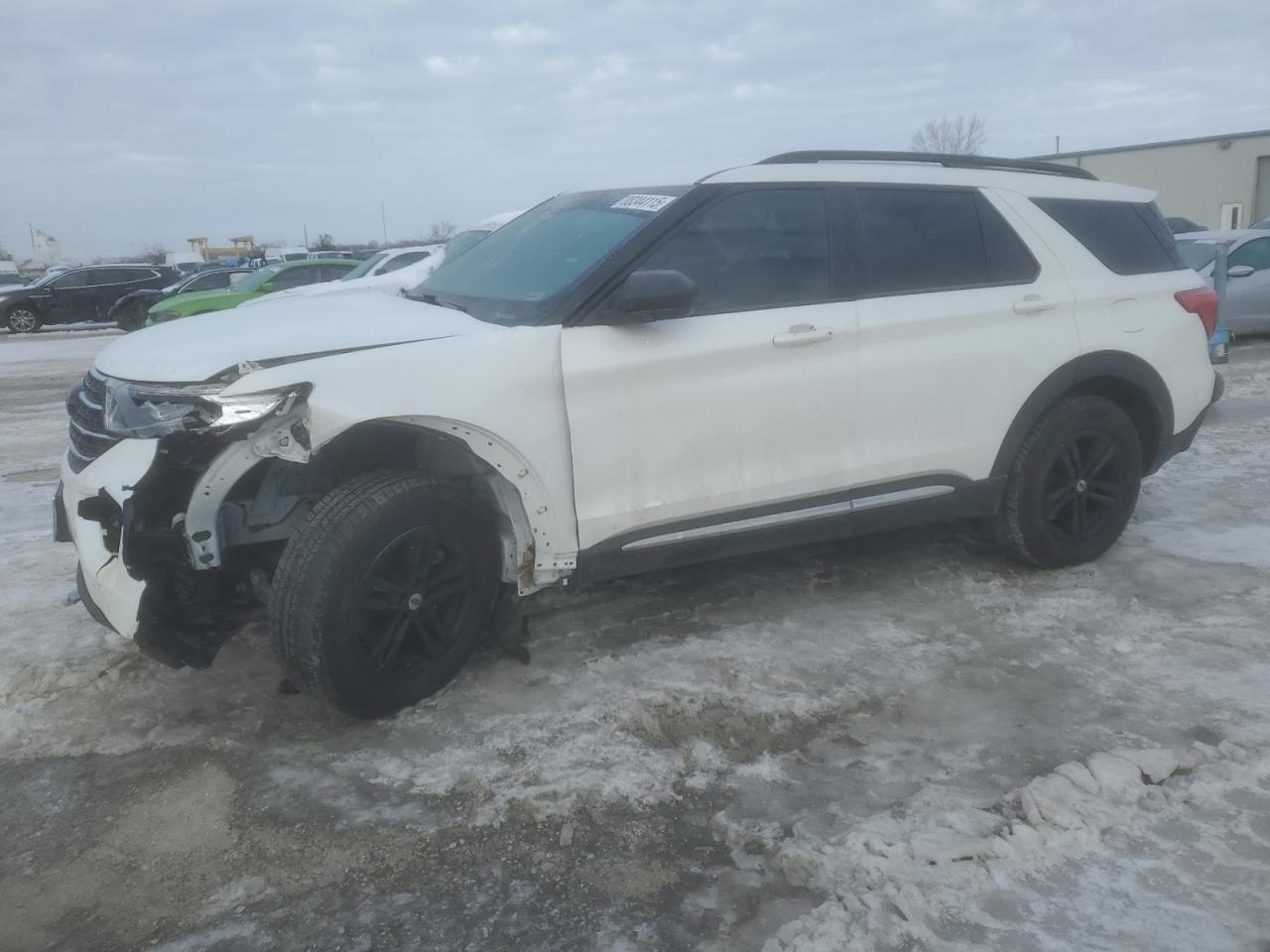 2020 Ford Explorer Xlt for Sale in Kansas City, KS - Side