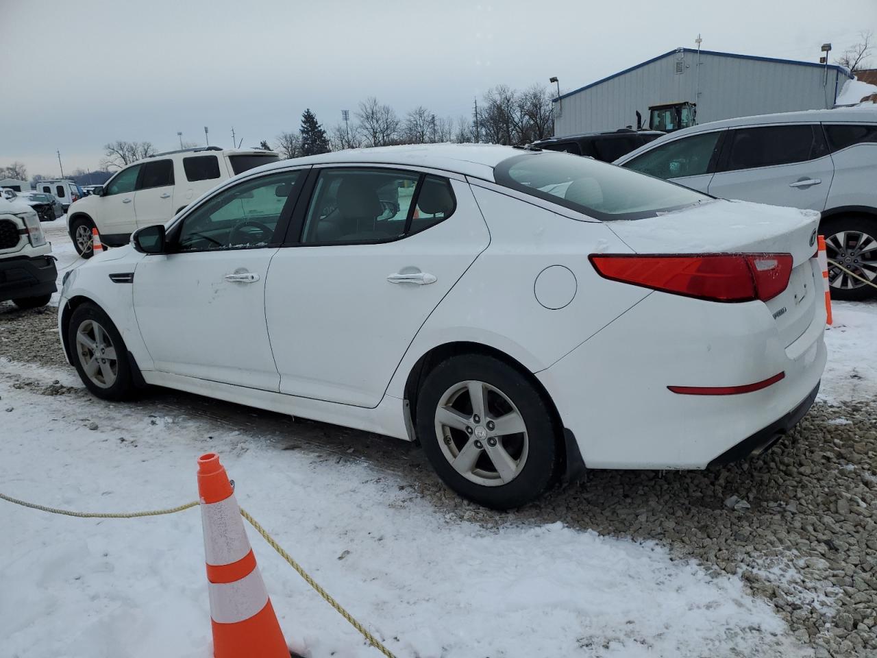 VIN 5XXGM4A75FG376366 2015 KIA OPTIMA no.2