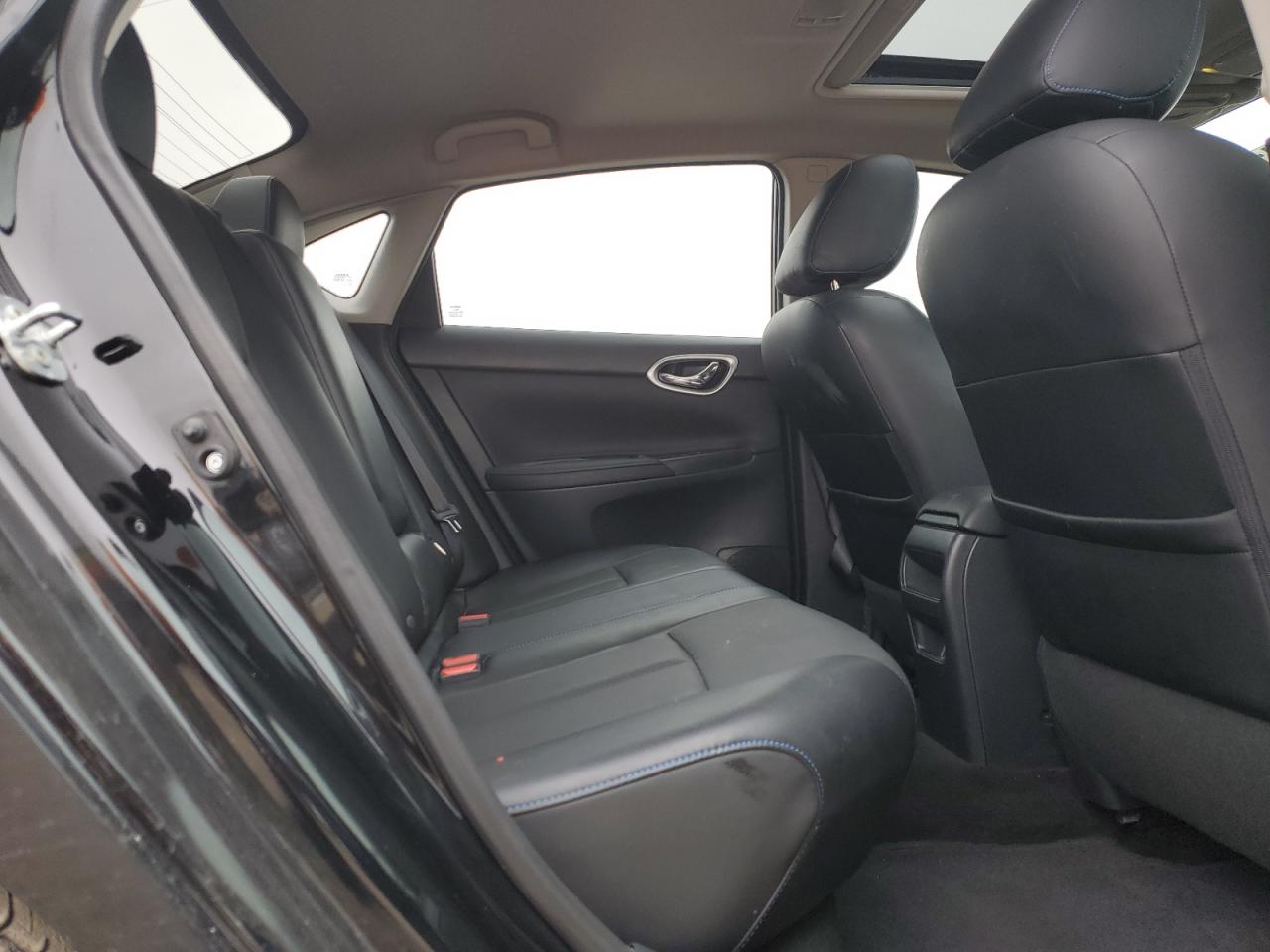 2016 Nissan Sentra - Image 10