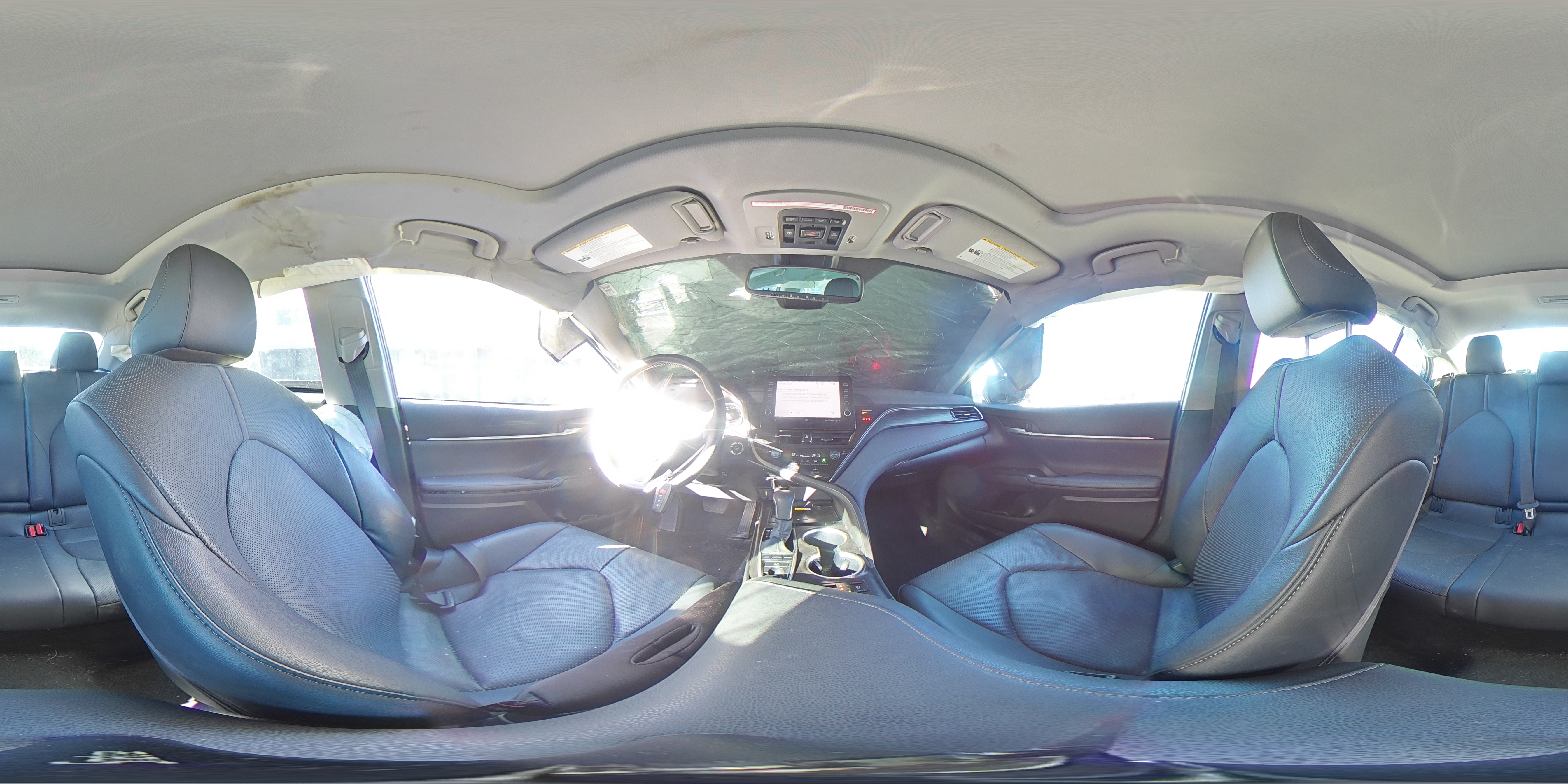 2023 Toyota Camry - Image 13