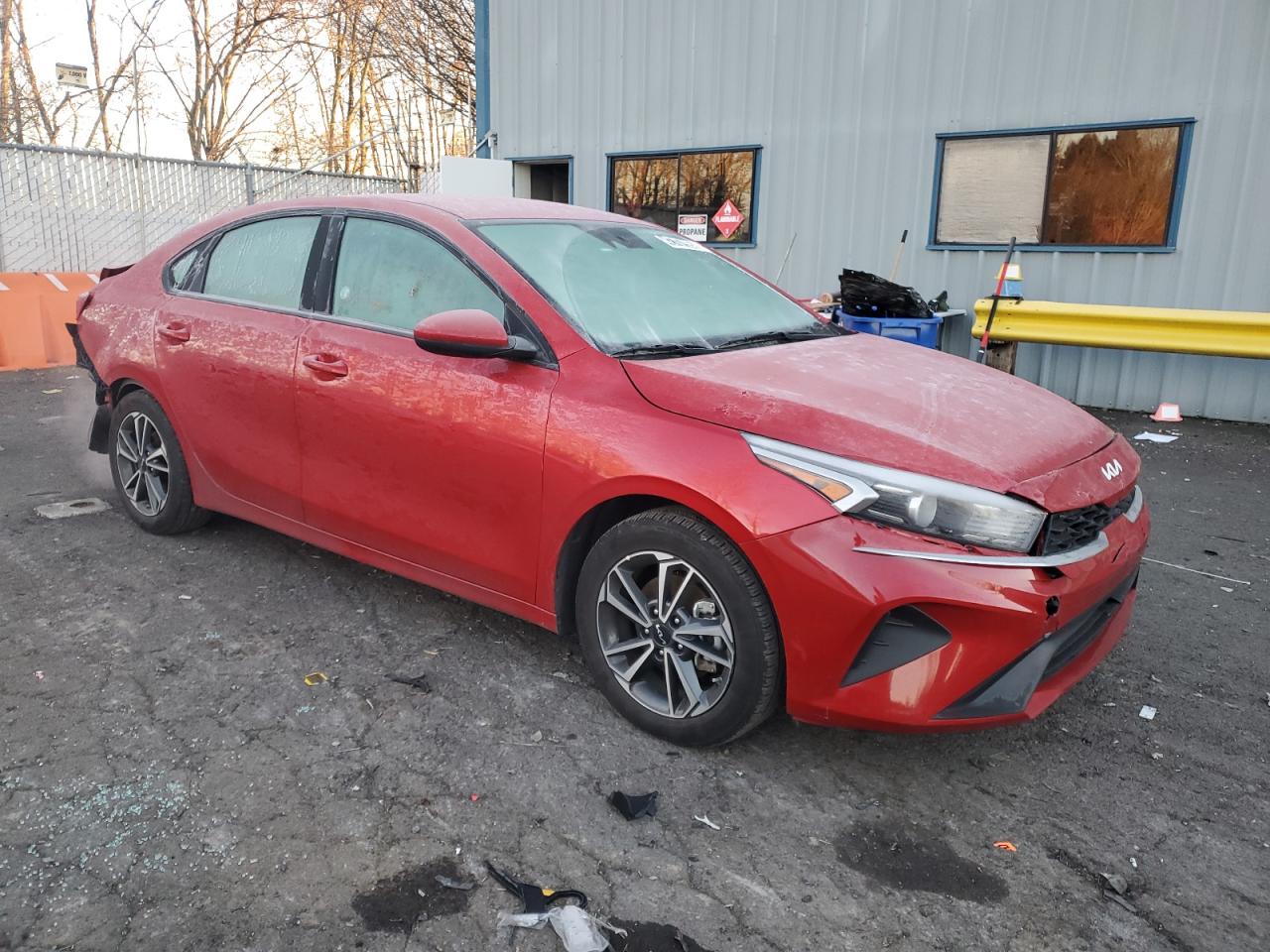 2023 Kia Forte - Image 4