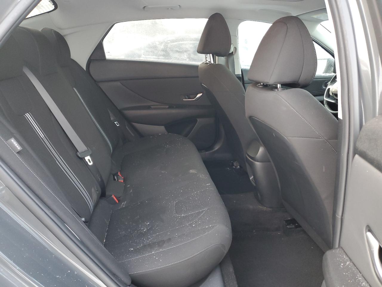 2024 Hyundai Elantra - Image 10