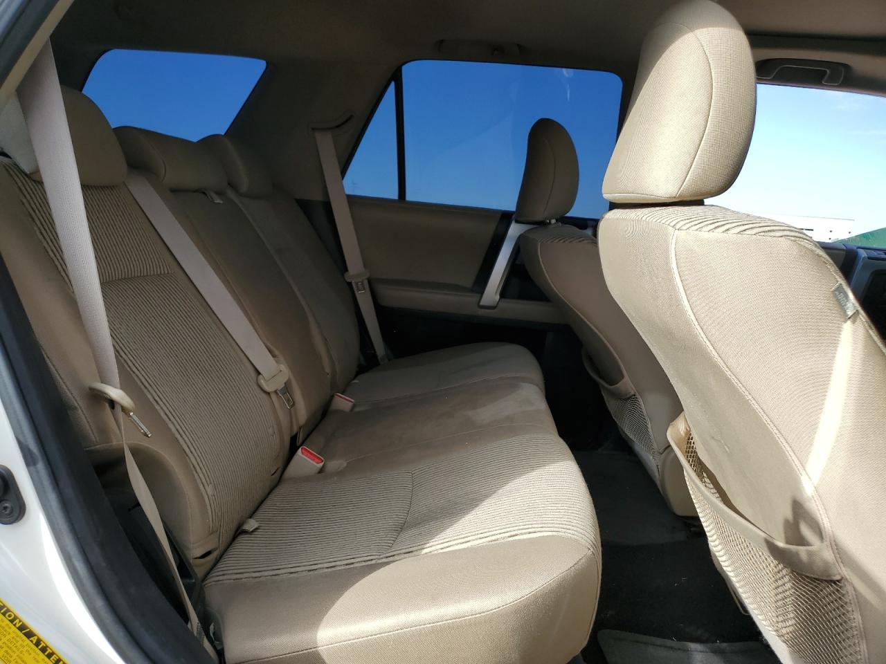 2010 Toyota 4Runner - Image 11