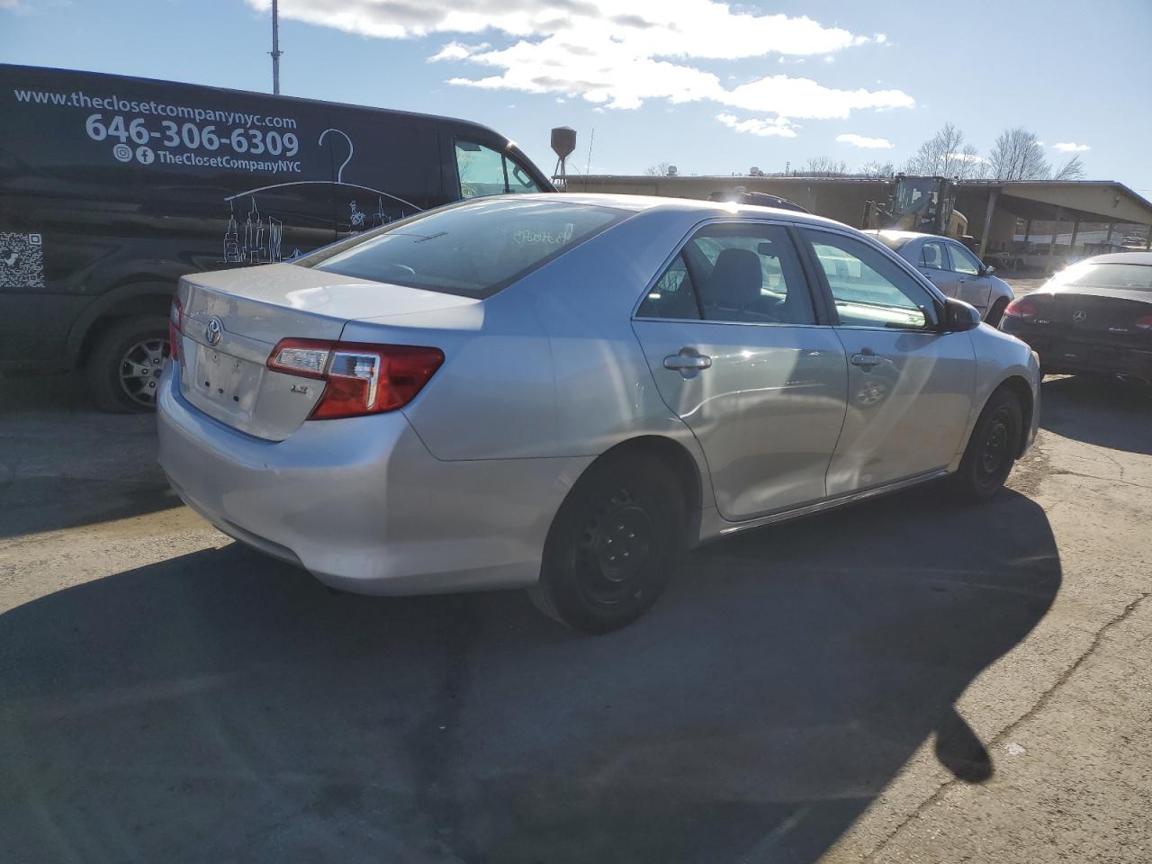 2014 Toyota Camry - Image 3