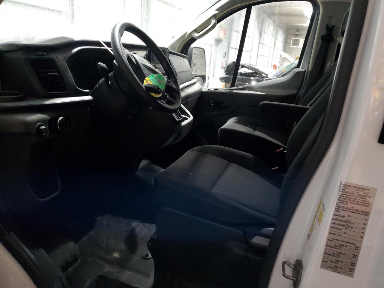 2022 Ford Transit - Image 7