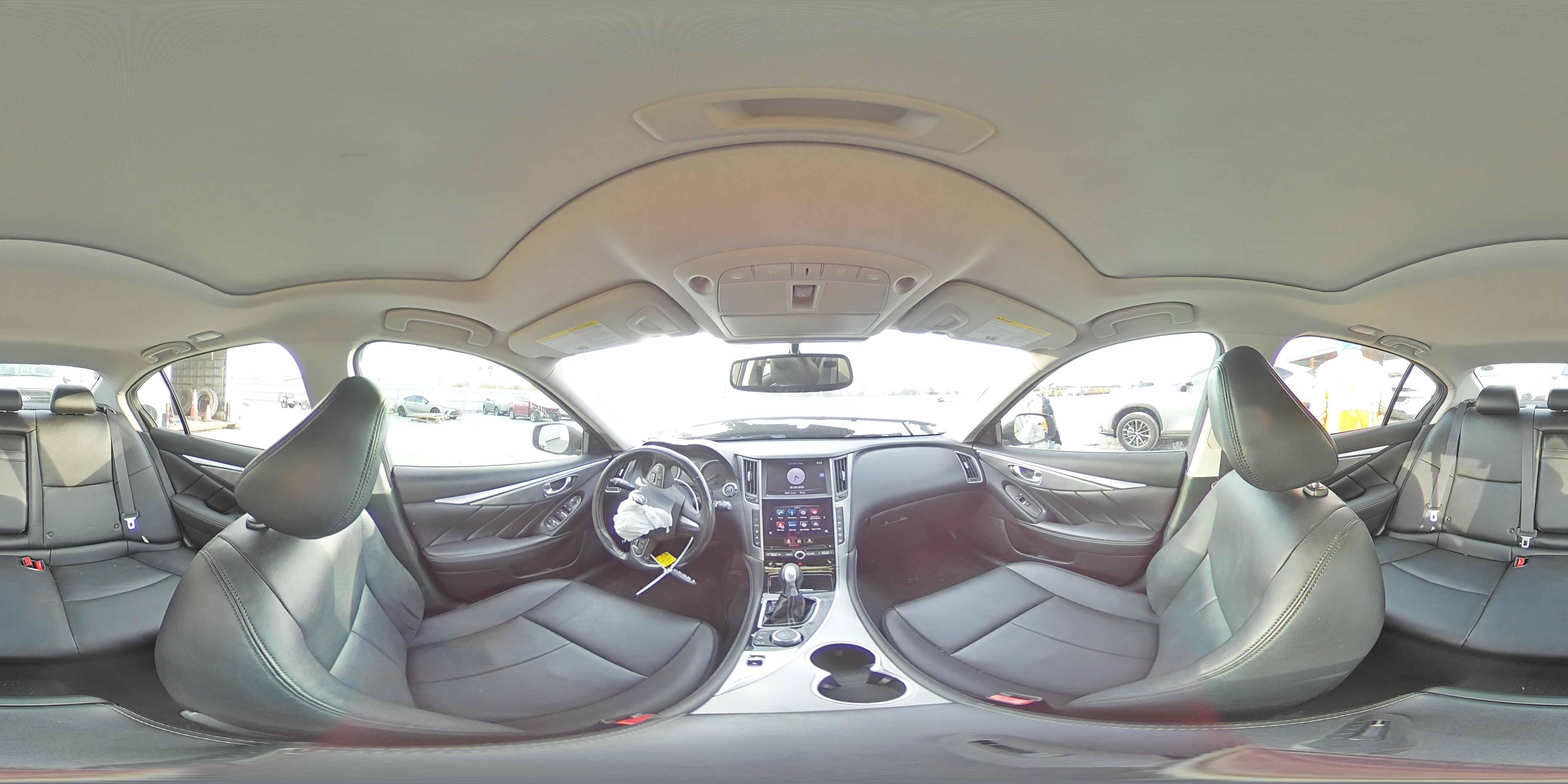2015 Infiniti Q50 - Image 15