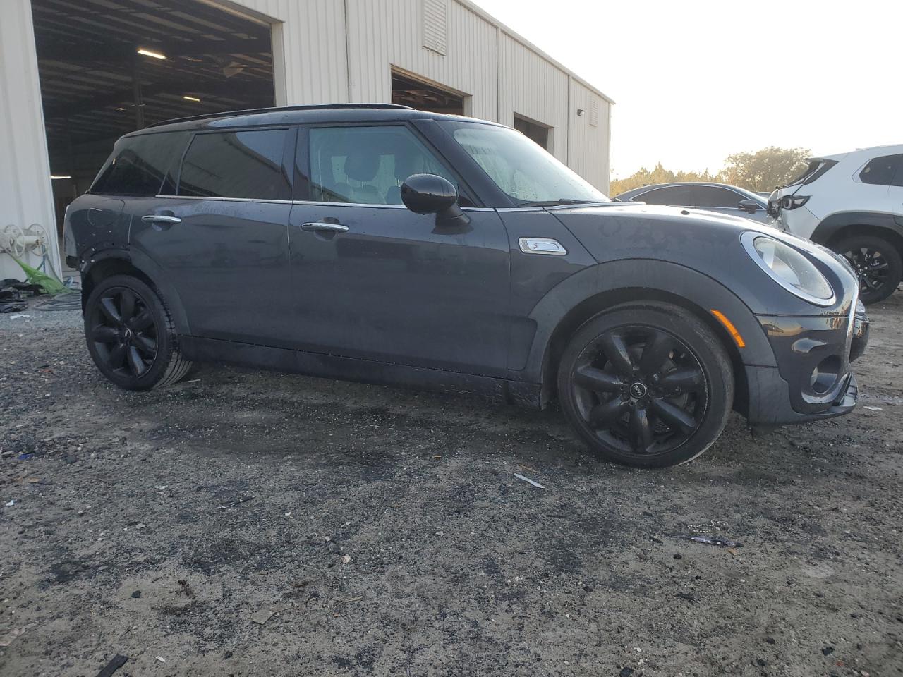 2016 MINI Cooper - Image 4