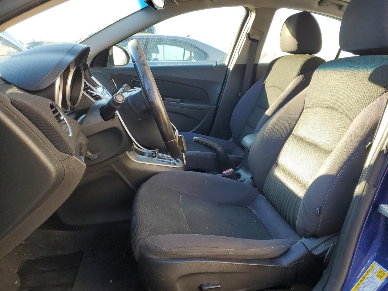 2012 Chevrolet Cruze - Image 7