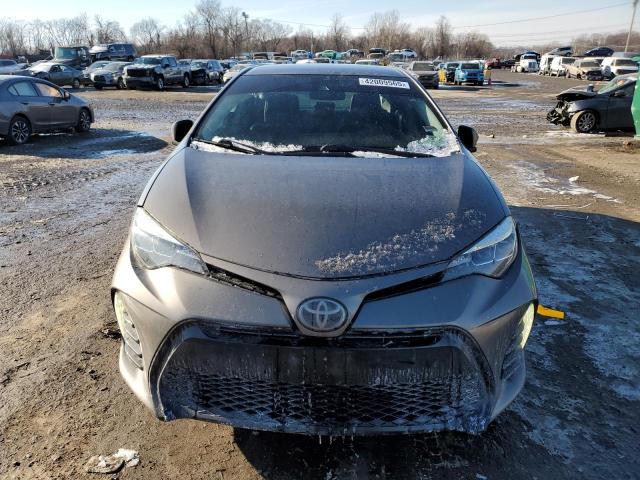 Седаны TOYOTA COROLLA 2017 Серебристый