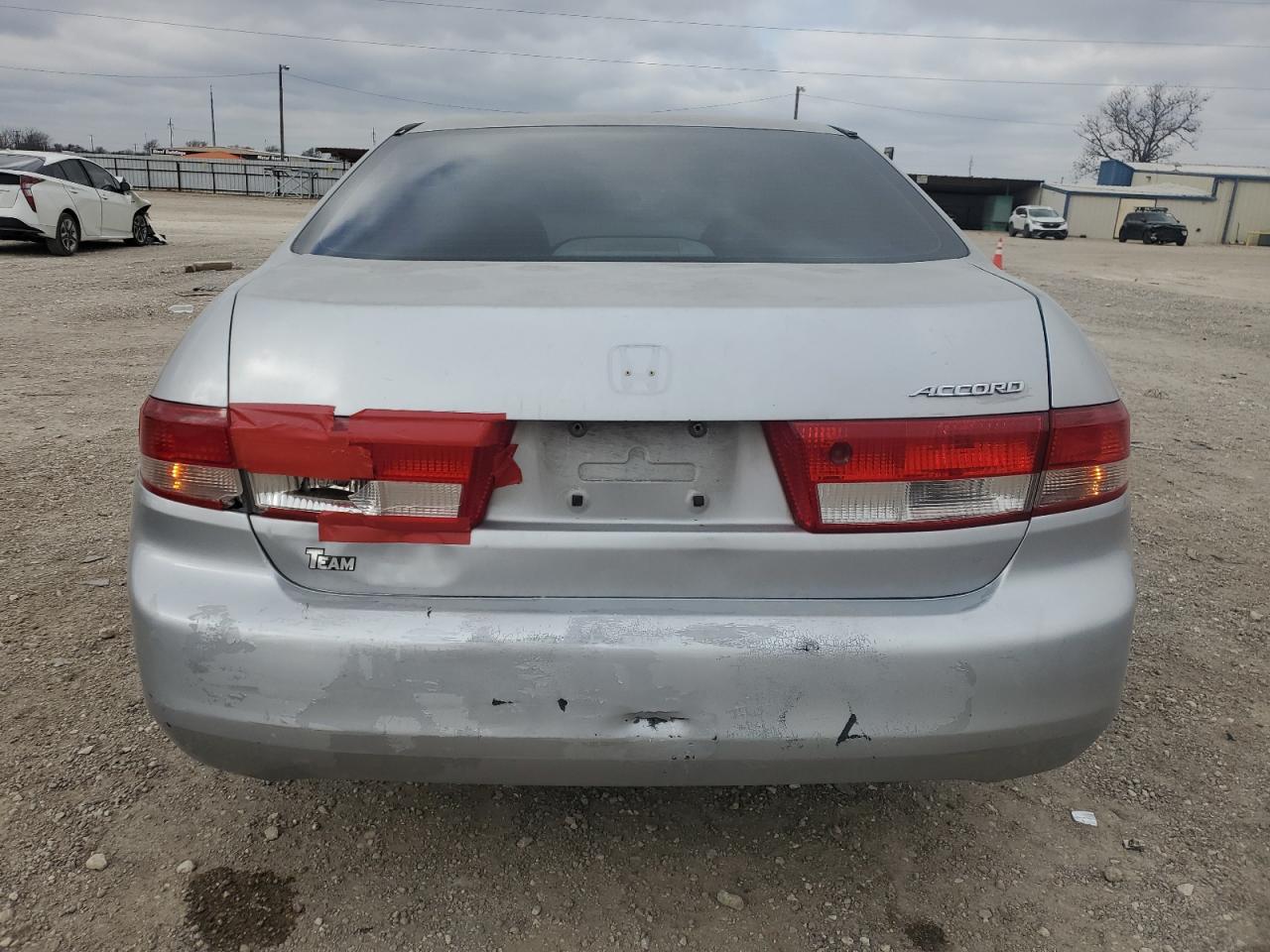 2003 Honda Accord - Image 6