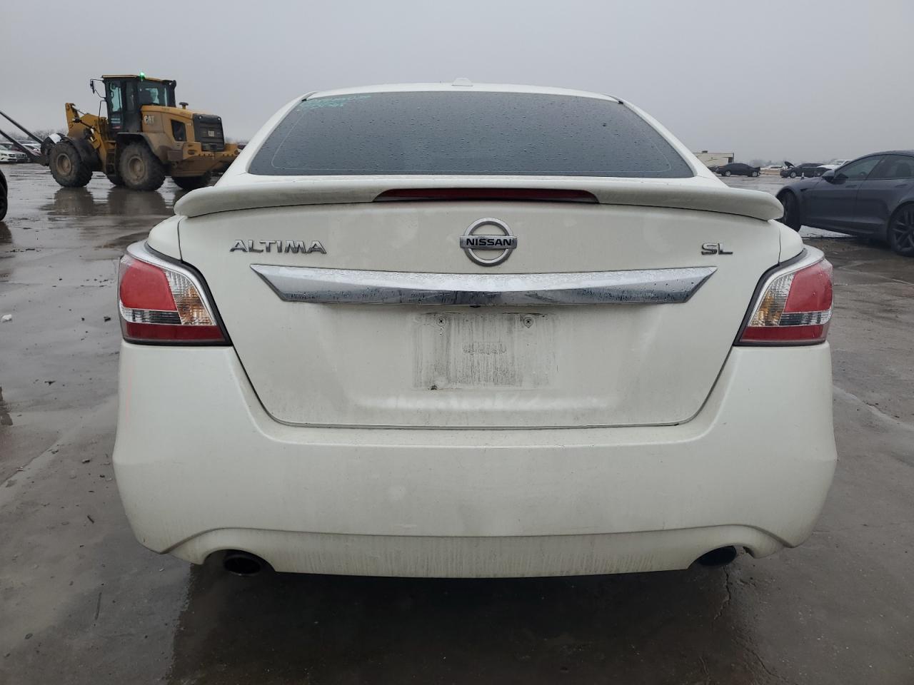 2015 Nissan Altima - Image 6