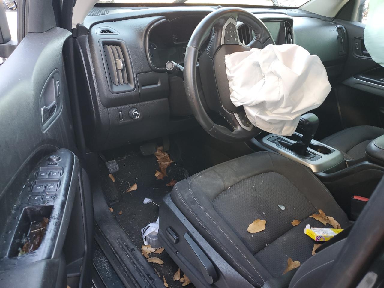 2018 Chevrolet Colorado - Image 8