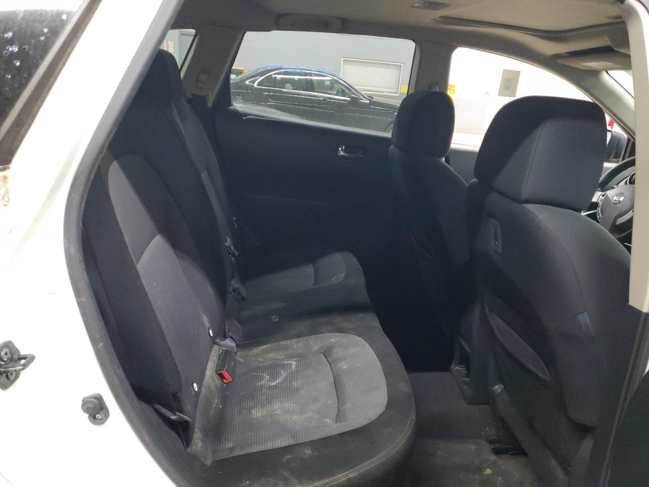 2013 Nissan Rogue - Image 11