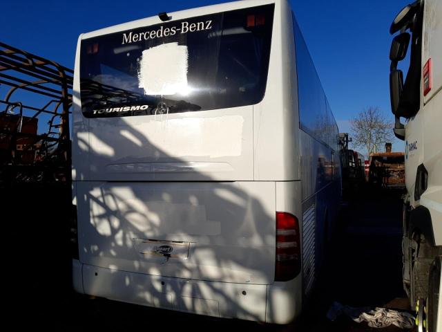 2011 MERCEDES BENZ TOURISMO