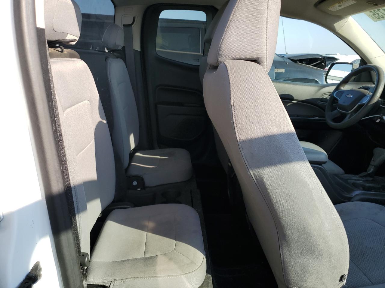 2016 Chevrolet Colorado - Image 10
