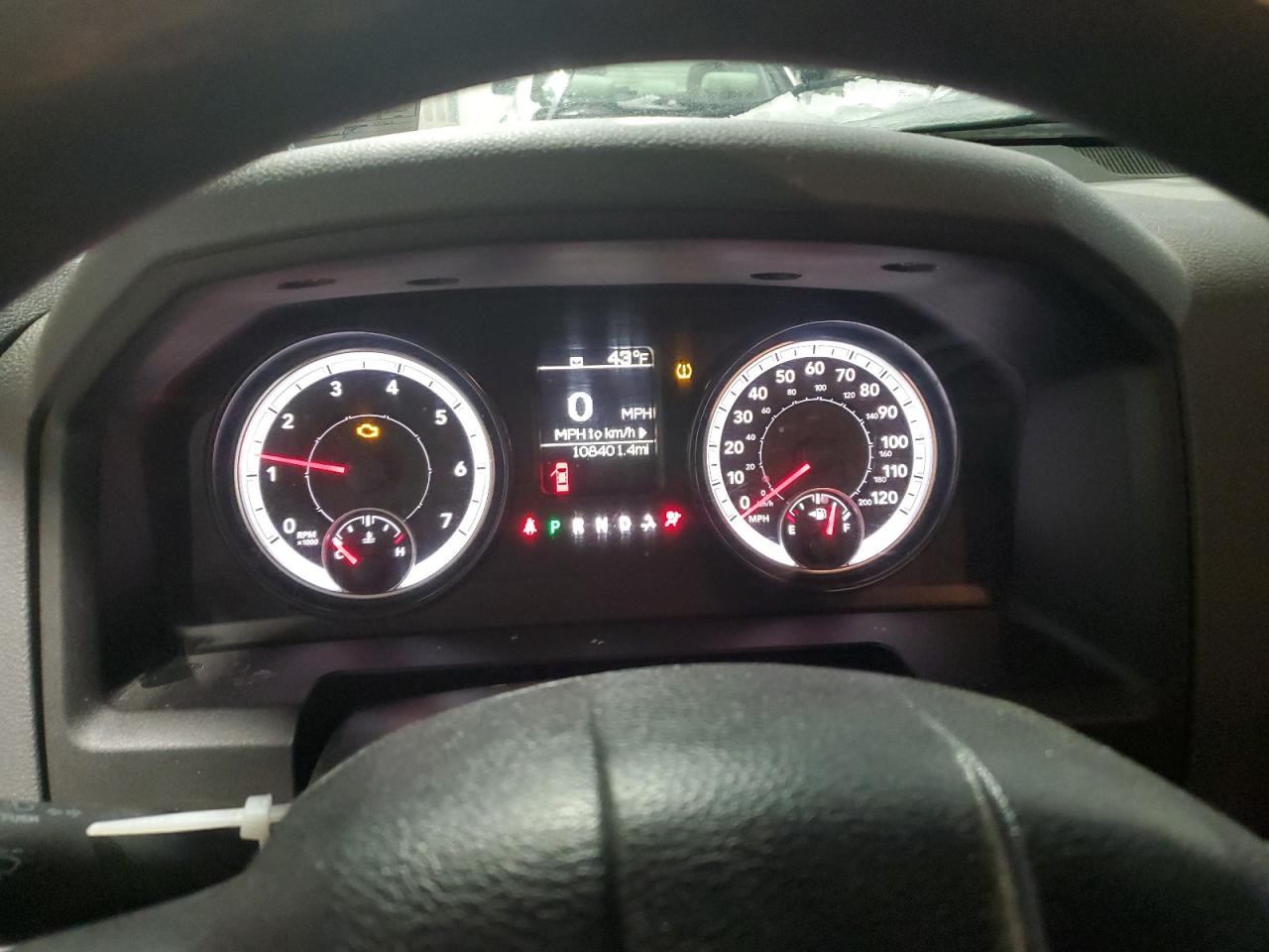 2014 RAM 1500 - Image 9