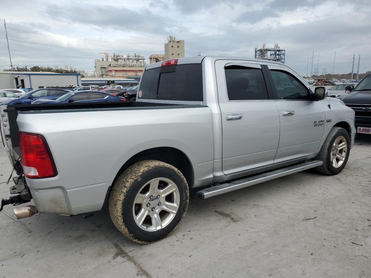 2017 RAM 1500 - Image 3