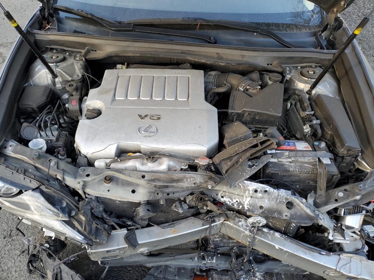 2016 Lexus ES - Image 12