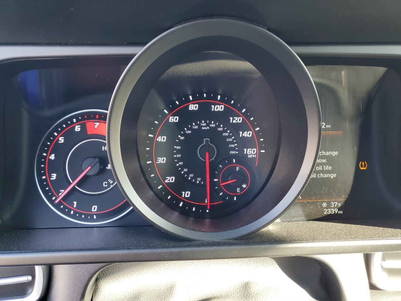 2023 Hyundai Elantra - Image 9