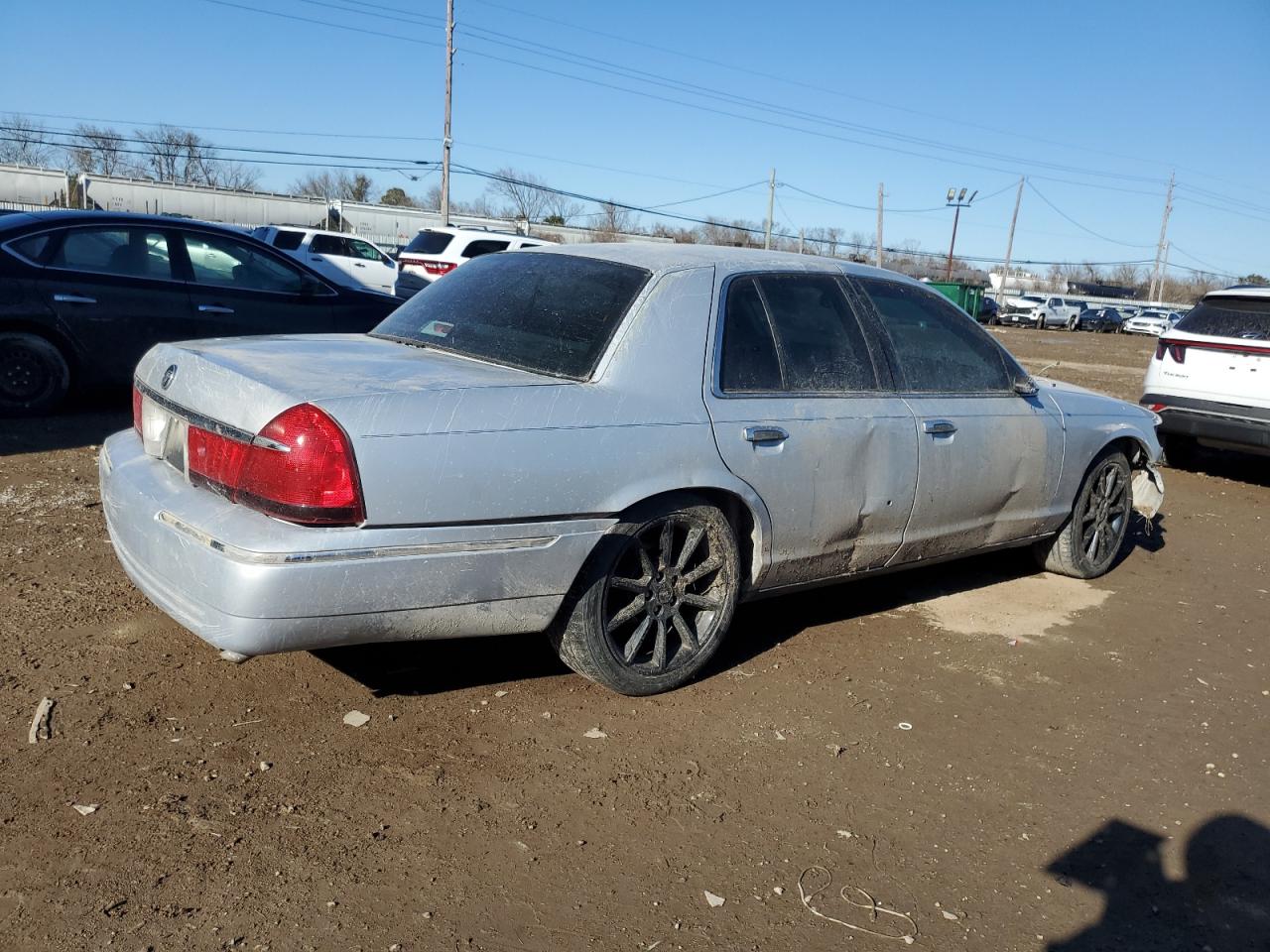 2002 Mercury Grand Marquis - Image 3