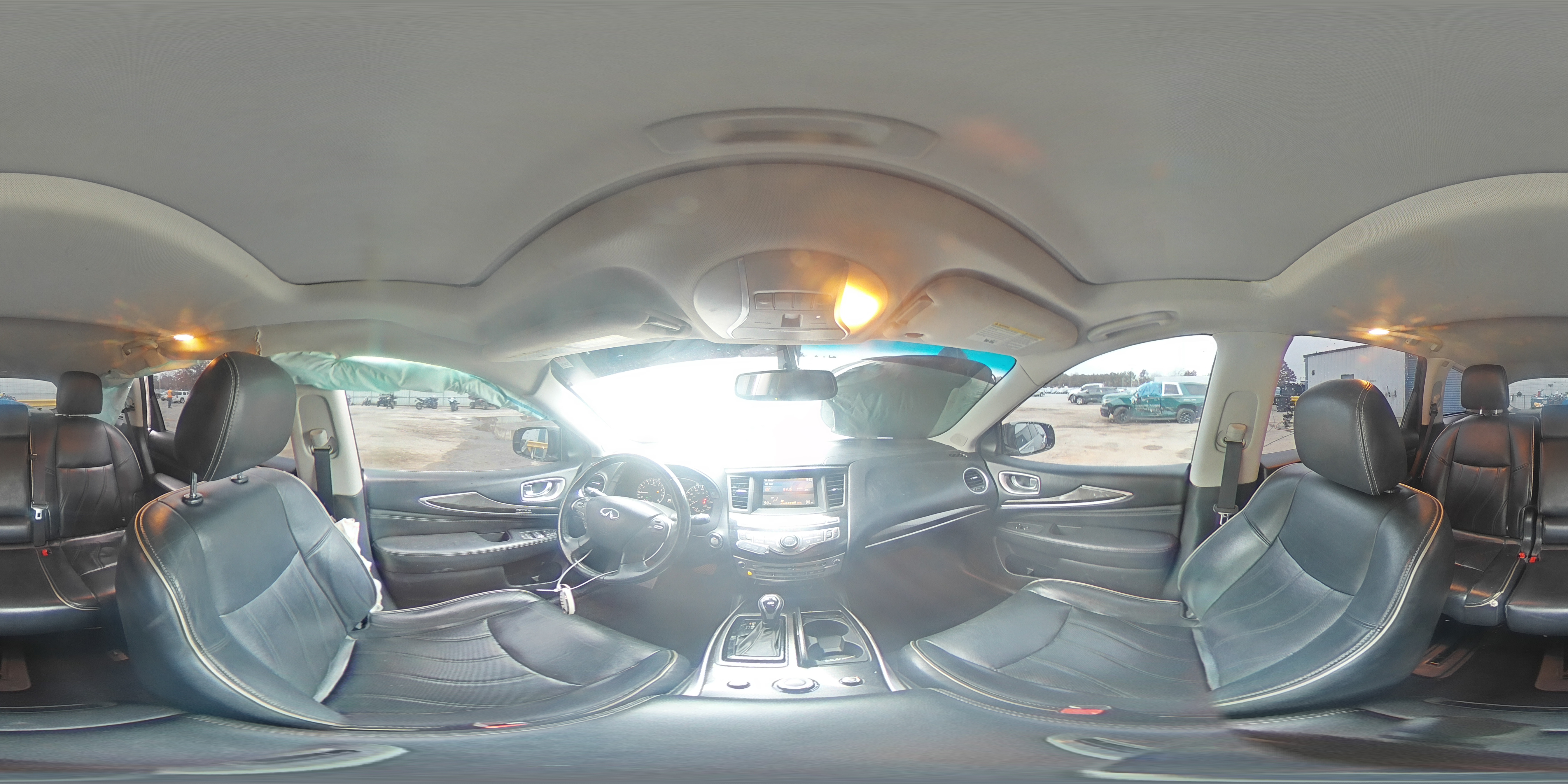 2016 Infiniti QX60 - Image 14