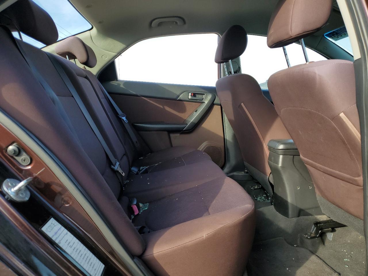 2011 Kia Forte - Image 10